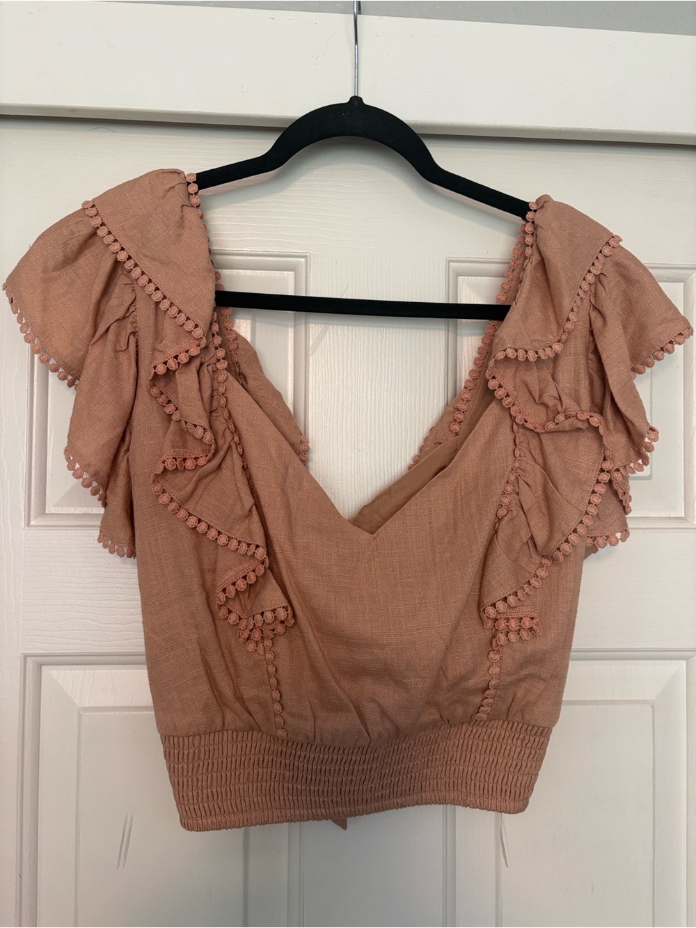 Express-Dark Peach Flutter Sleeve Cutout Tieback Boho Linen Crop Top size L, NWT